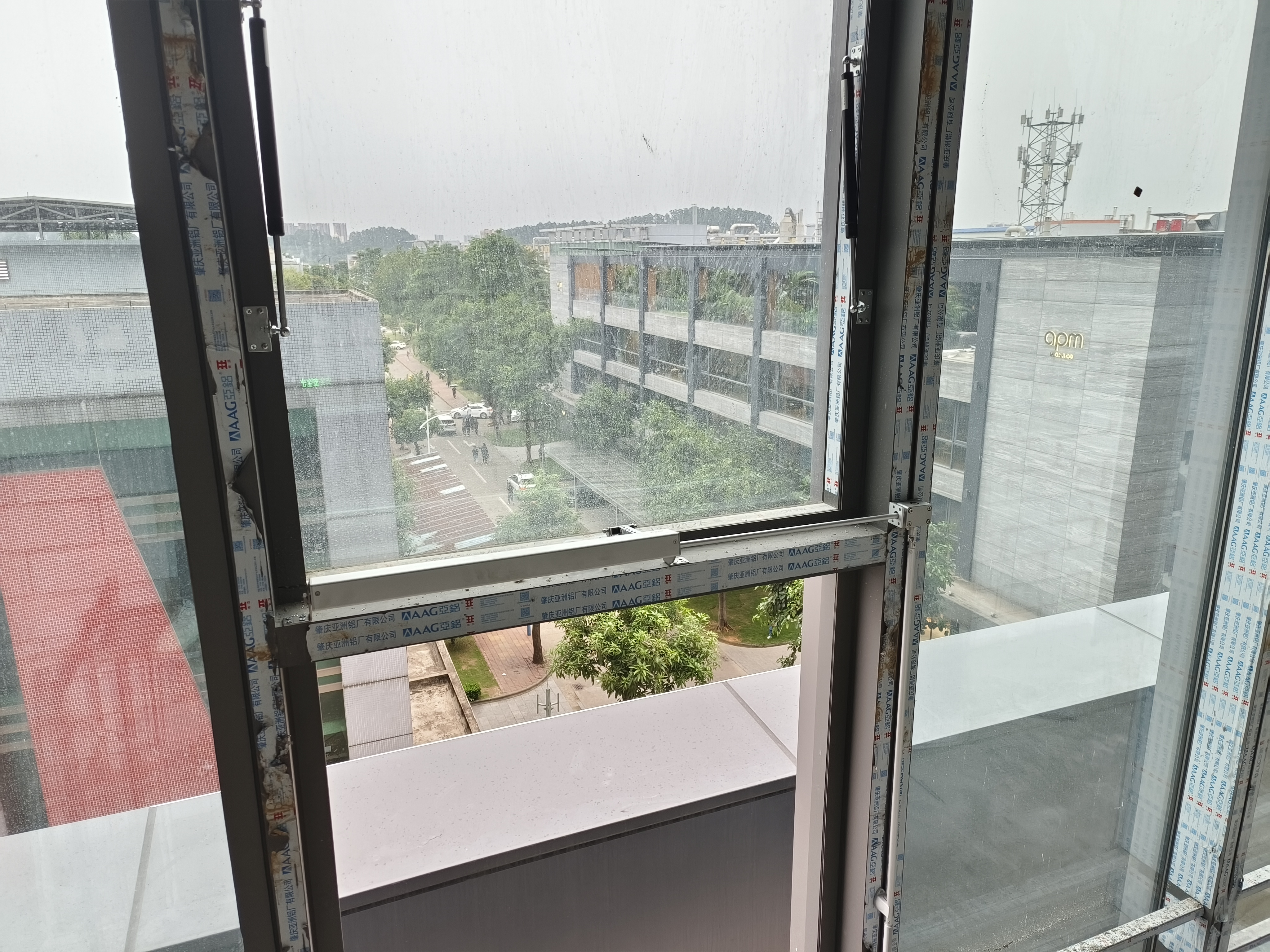 手动链条开窗器